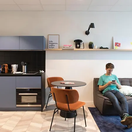 Roxi The Urban Brussels Hotel 3*