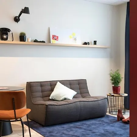 Roxi The Urban 3* Brussels
